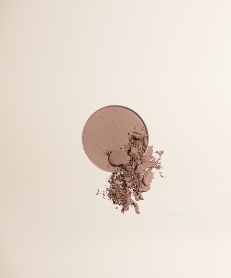 Hot Hot Baby Eyeshadow Palette Foundation Brush