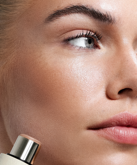 Contour Stick | Light/Medium Foundation Brush