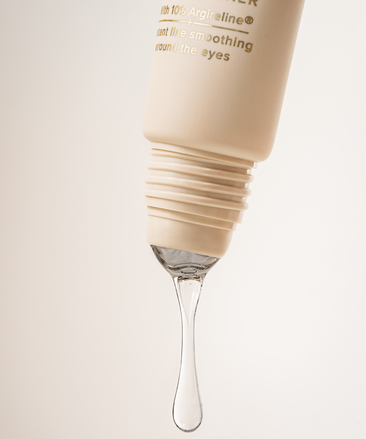 Instant Eye Tightener Foundation Brush