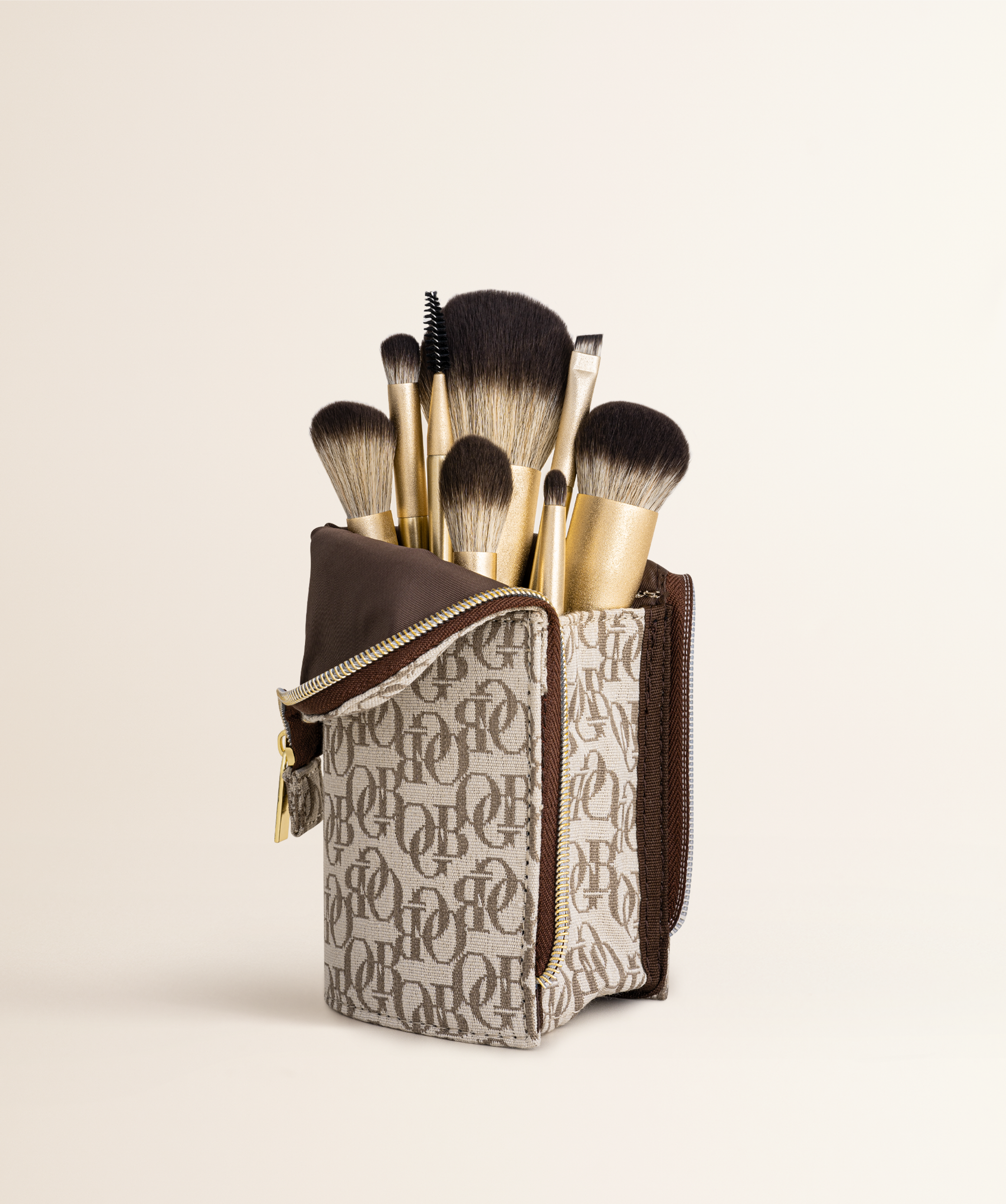 Louis vuitton best sale makeup brushes