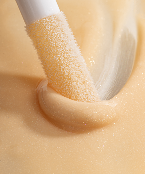 Lip Oil | Frosted Foundation Brush