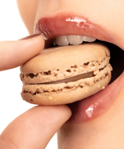 Hyaluronic Lip Butter Balm | Cappuchino Foundation Brush