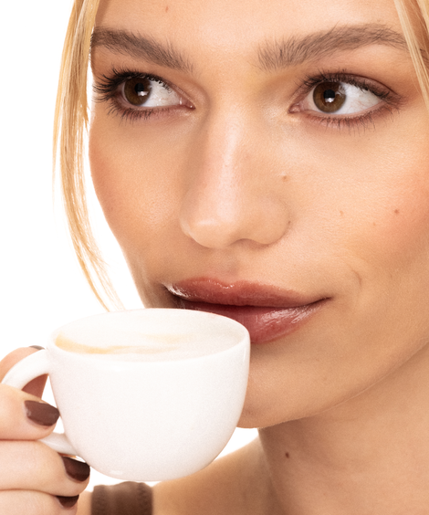 Hyaluronic Lip Butter Balm | Cappuchino Foundation Brush