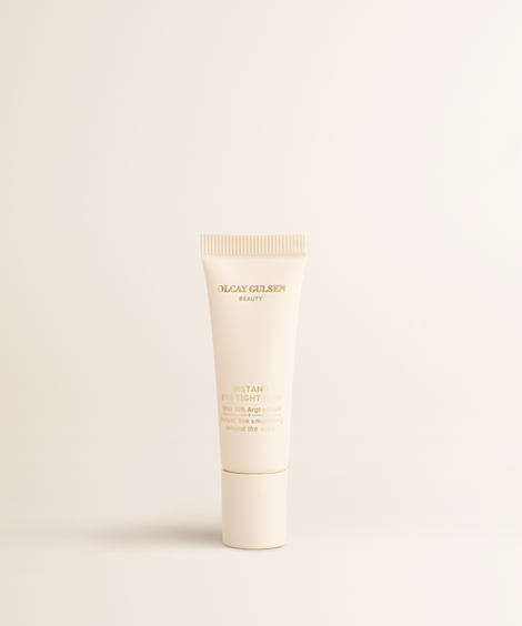 Instant Eye Tightener Foundation Brush