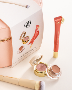 Love At First Swipe Set Love At First Swipe Set