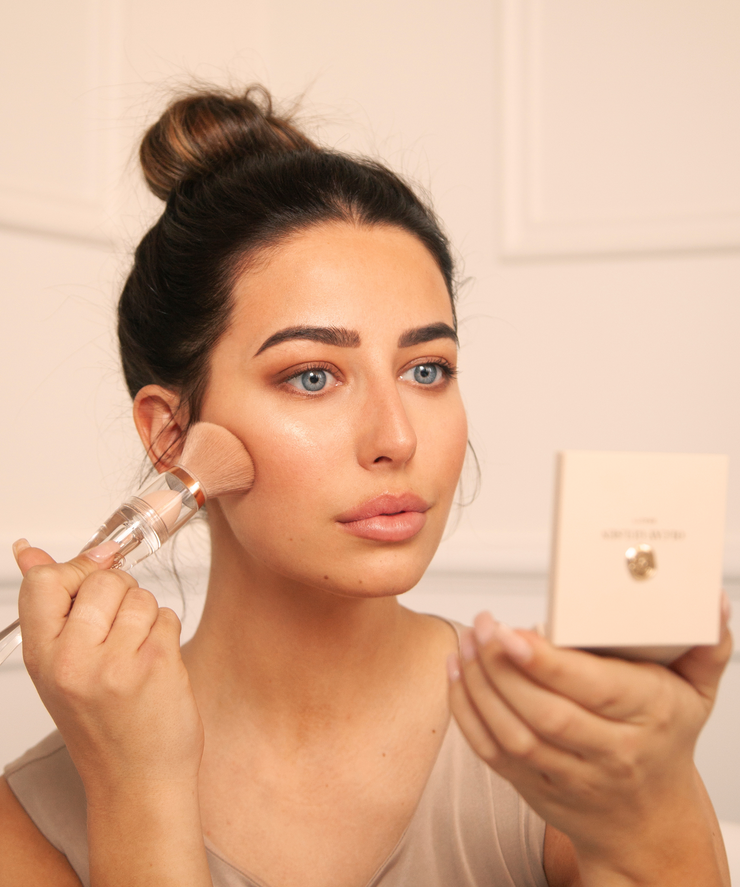 Airbrush Bronzer | Light/Medium Foundation Brush