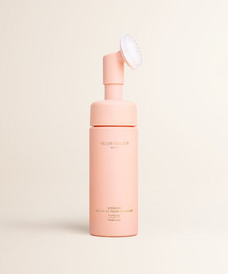 Wonder Lotion-to-Foam Cleanser Foundation Brush
