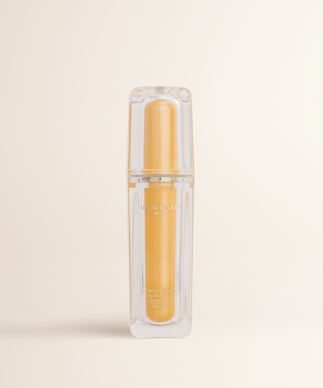 Miracle Vitamin C Glow Serum Foundation Brush
