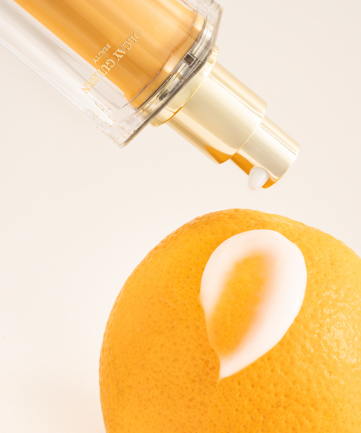 Miracle Vitamin C Glow Serum Foundation Brush