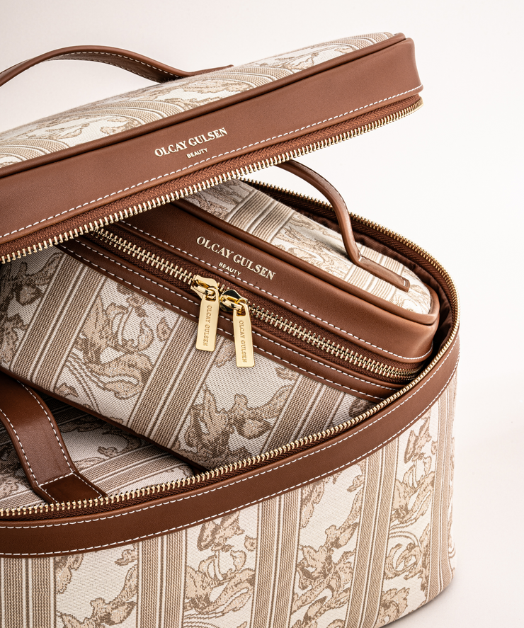 Bardot Vanity Case Set Foundation Brush