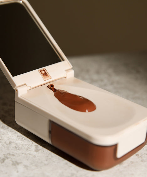 Airbrush Foundation | Deep Gold Foundation Brush