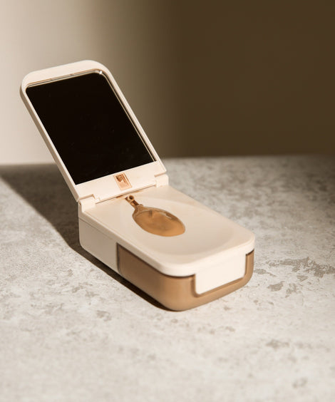 Airbrush Foundation | Deep Warm Foundation Brush