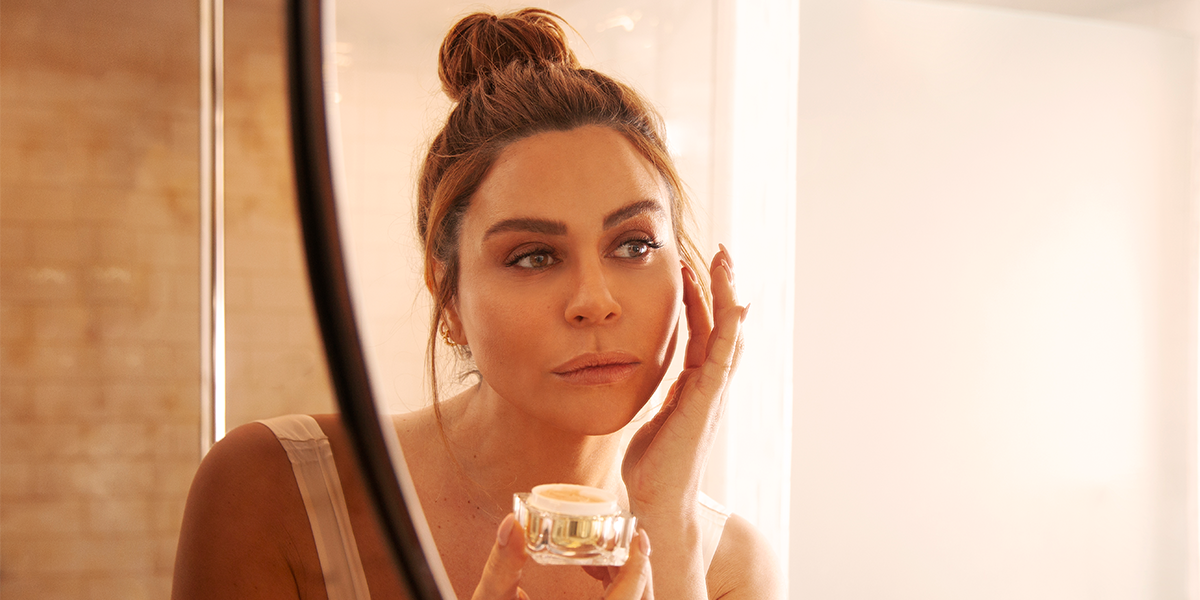 THESE 7 TIPS WILL MAKE YOUR MAKEUP LAST LONGER