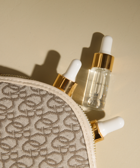TRAVEL SET