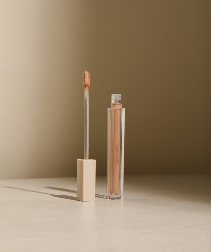 BRIGHT EYES LIFTING CONCEALER | MEDIUM/DARK