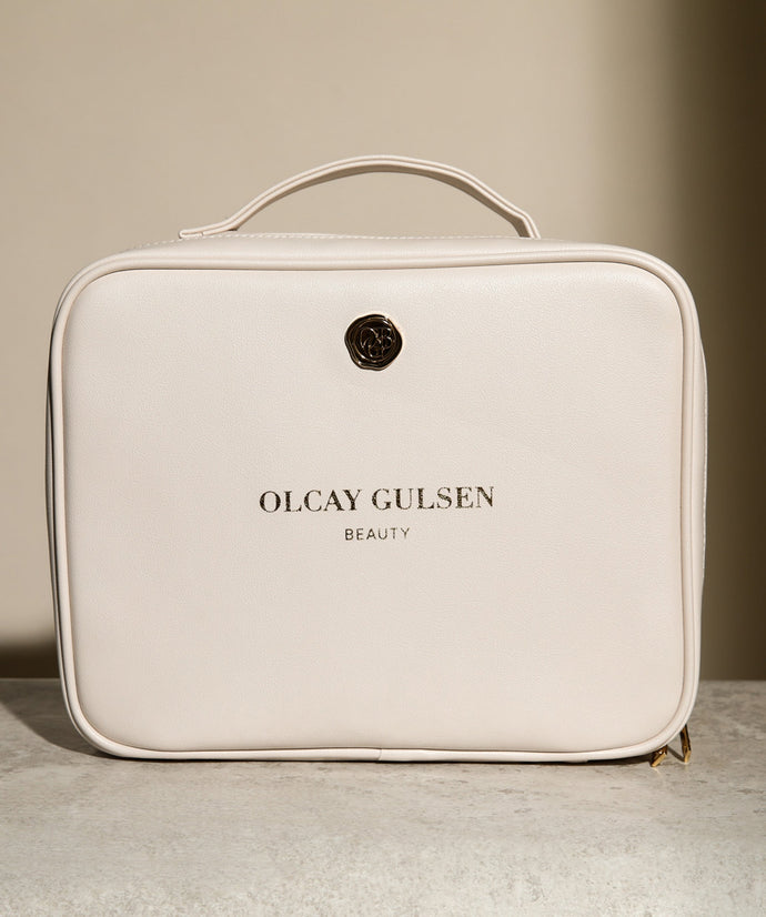MAKEUP CASE