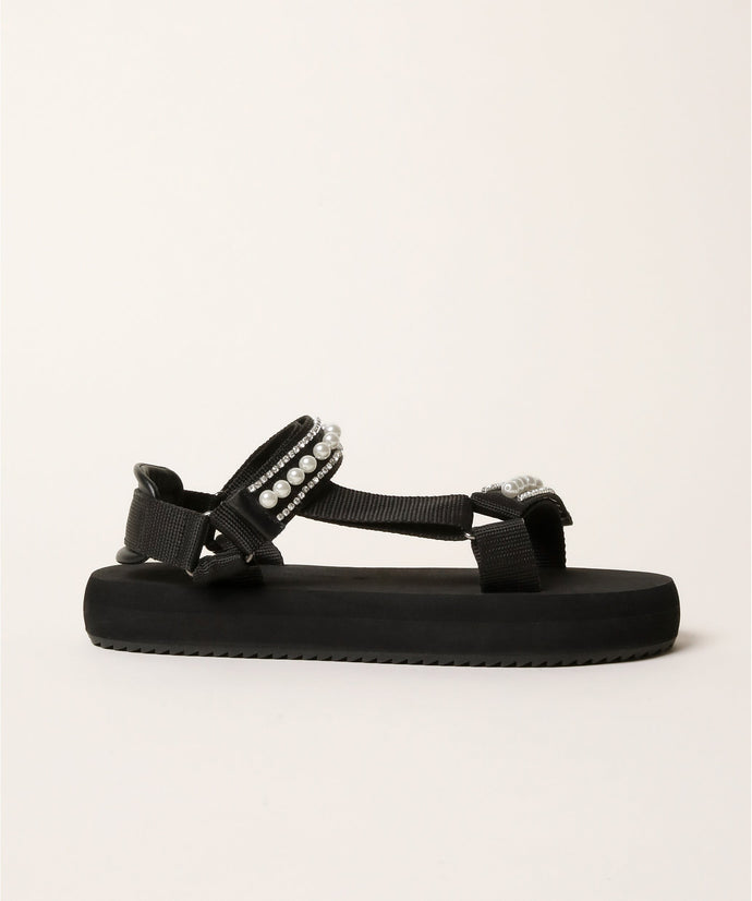 PEARL CHAIN | BLACK